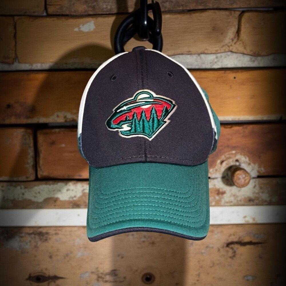 2014 Reebok Mn Wild Face Off Hockey Superflex Hat O/S